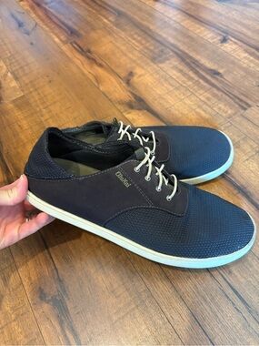 OluKai Nohea Moku Mens 10.5 Black Mesh Slip On Slip In No Tie Boat Shoes Sneaker